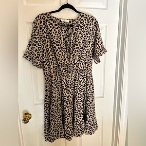 Flowy leopard print dress
